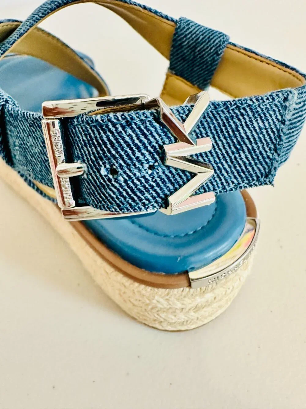 NEW MICHAEL KORS DENIM STRAPPY PLATFORM SANDALS 7.5M